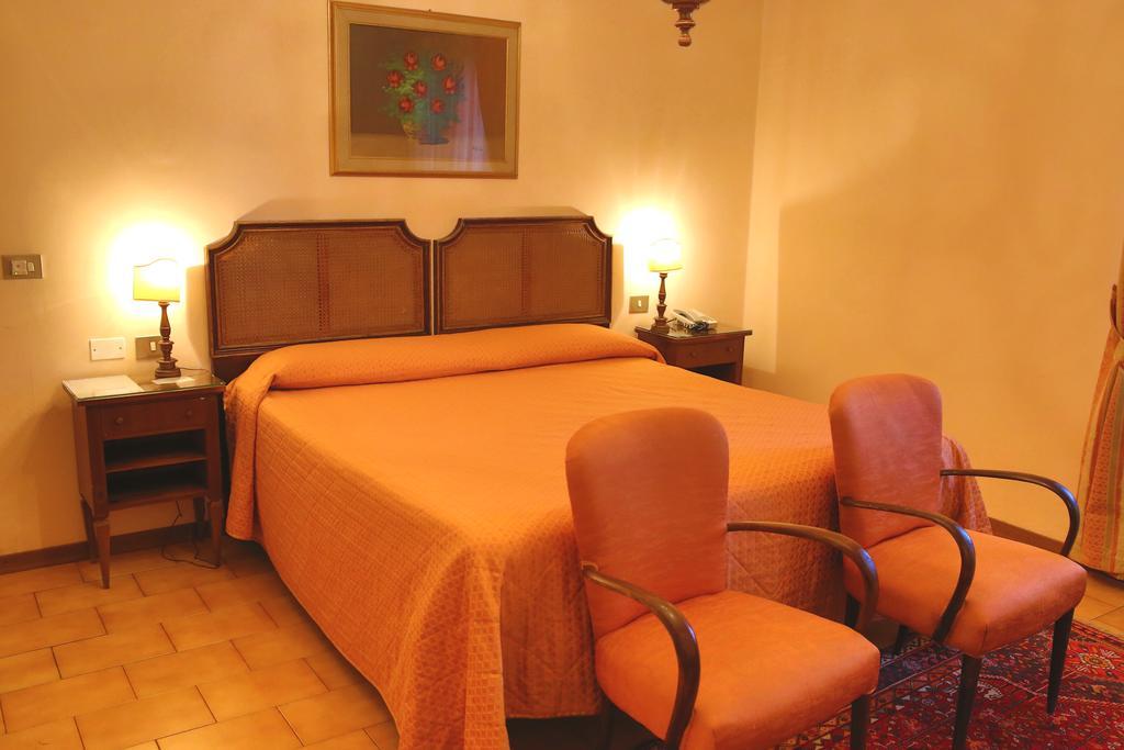 Hotel Villa Le Rondini 佛罗伦萨 外观 照片
